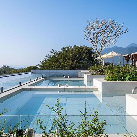 Lakeshore Hotel Hualien Taroko Shunan Екстериор снимка The swimming pool at the hotel